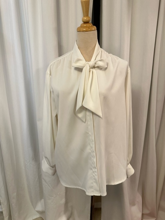 Tops - Cream Bow Tie Neck Blouse